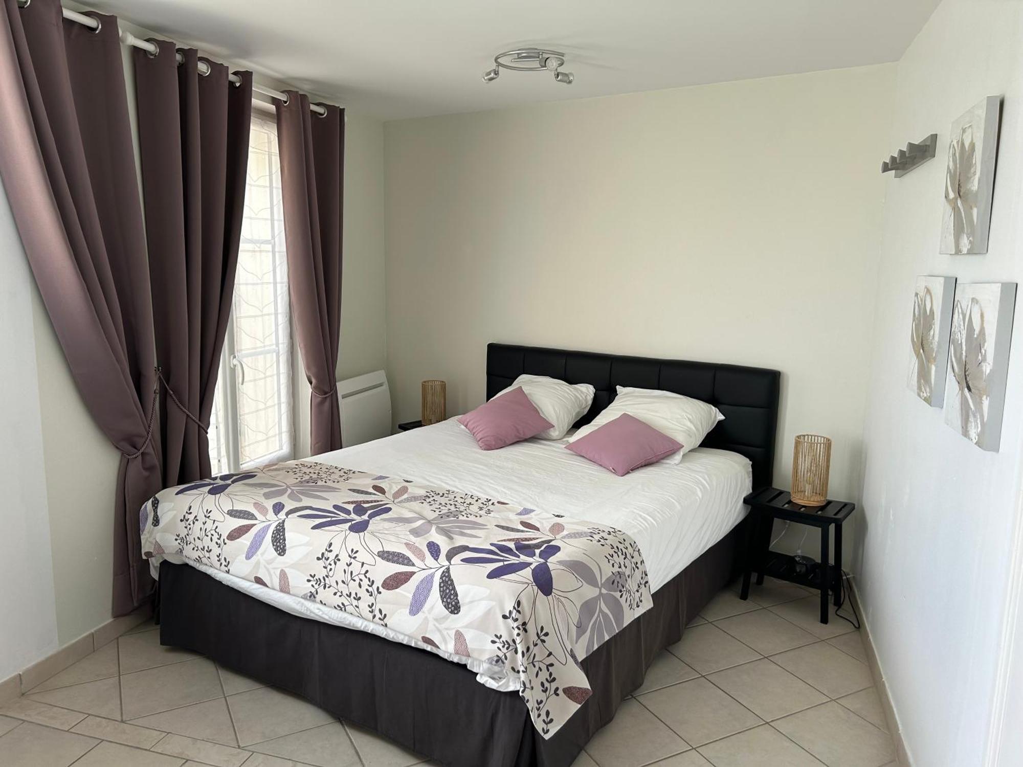 Le Clos Saint Martin Laon Exterior photo
