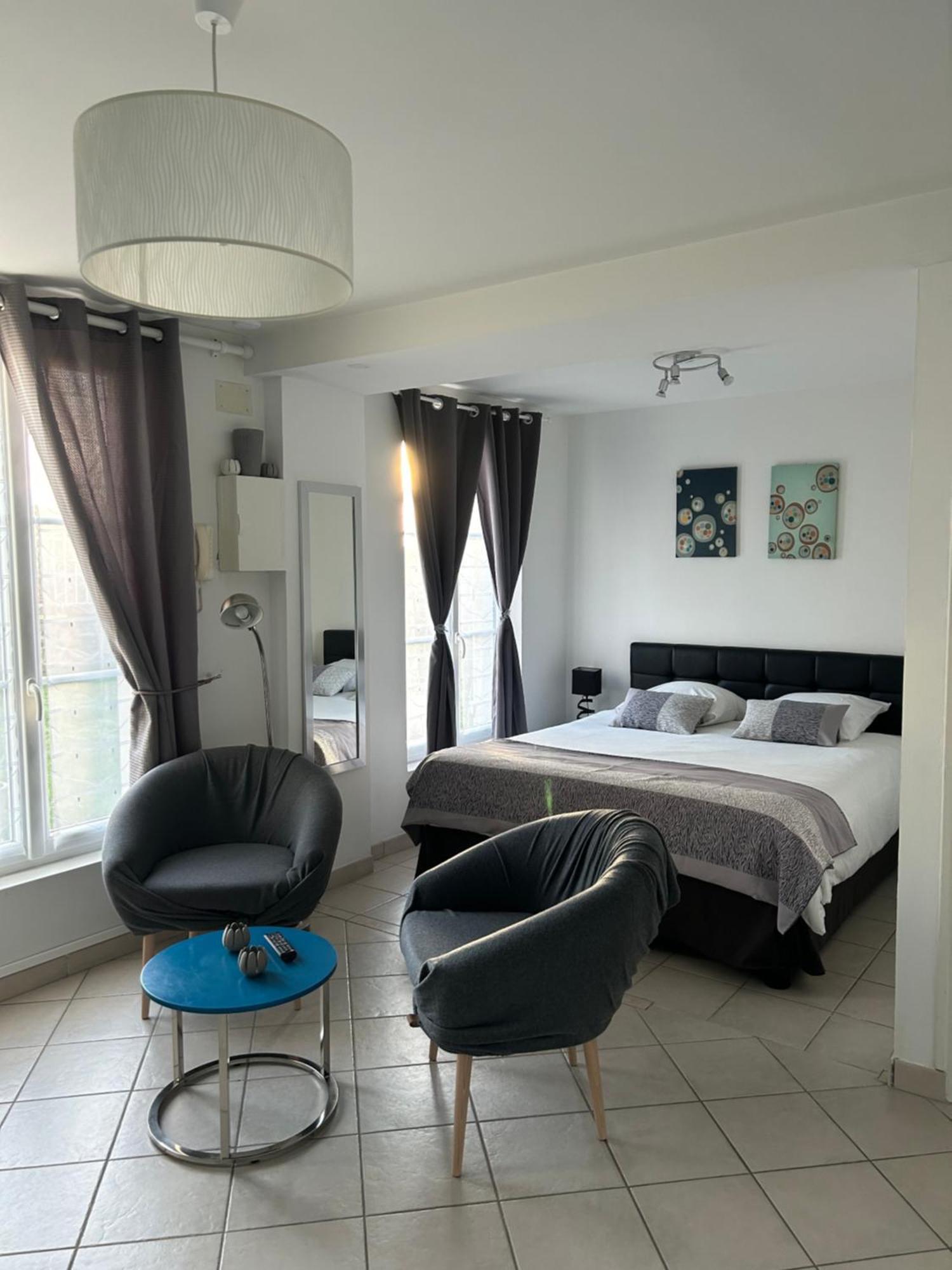 Le Clos Saint Martin Laon Exterior photo